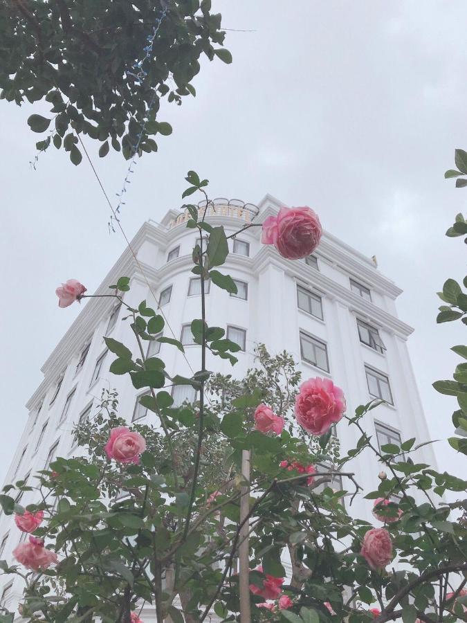 Lotus Hotel & Apartment Hai Phong Esterno foto