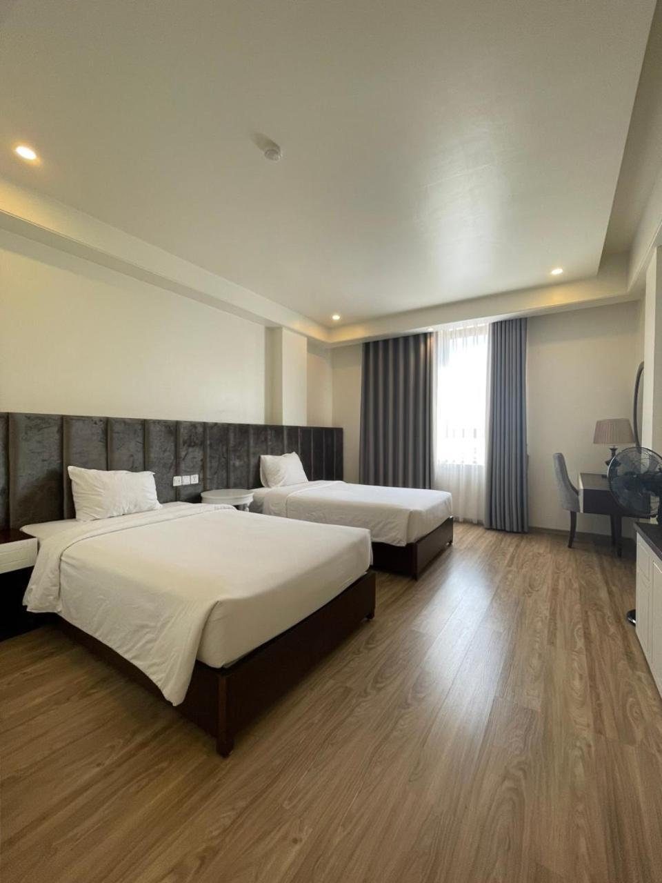 Lotus Hotel & Apartment Hai Phong Esterno foto