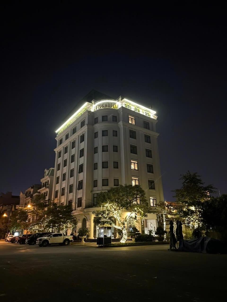 Lotus Hotel & Apartment Hai Phong Esterno foto